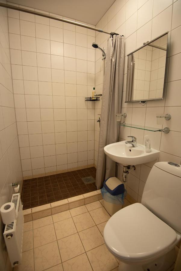 Aiakeskuse Hostel Rakvere Exterior foto